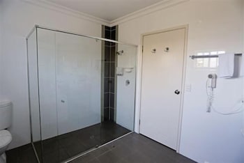 Drover's Motor Inn, Dalby - Tweed Heads Accommodation 6
