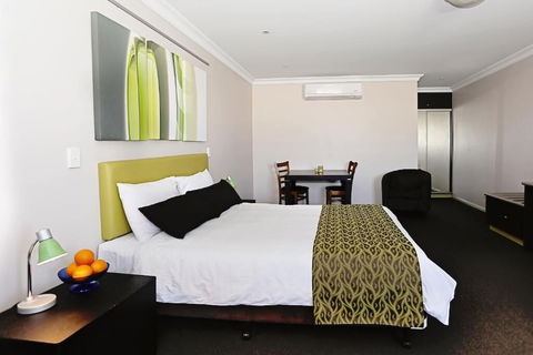 Drover's Motor Inn, Dalby - Tweed Heads Accommodation 2