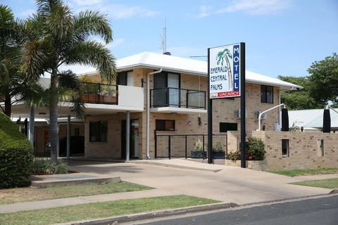 Emerald Central Palms Motel - Tweed Heads Accommodation 0