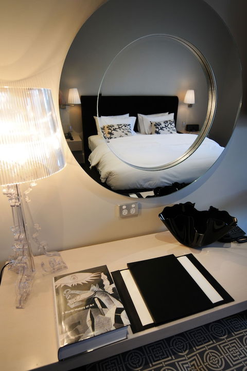 5 Rooms At The Stirling Hotel - Tweed Heads Accommodation 0