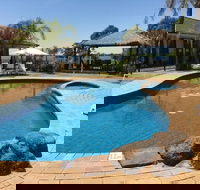 Capricorn Motor Inn - Tweed Heads Accommodation