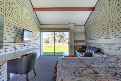 Bairnsdale Motor Inn - Tweed Heads Accommodation 4