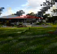 Dunsborough Rail Carriages  Farm Cottages - Tweed Heads Accommodation