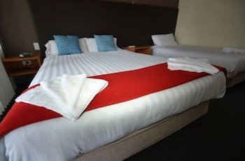 Heathcote Hotel - Tweed Heads Accommodation 5
