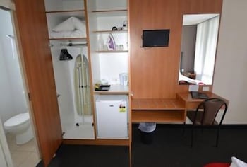 Heathcote Hotel - Tweed Heads Accommodation 1