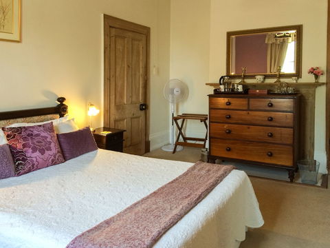 The Racecourse Inn - Tweed Heads Accommodation 6
