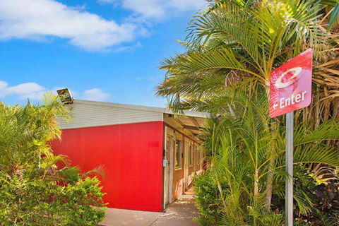 Karratha Motel - Tweed Heads Accommodation 5