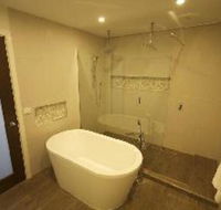Mayfair Serviced Apartments - Tweed Heads Accommodation