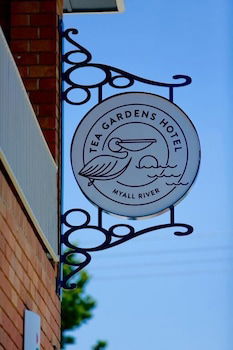 Tea Gardens Hotel - Tweed Heads Accommodation 0