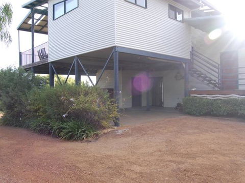 Ocean Beach House - Tweed Heads Accommodation 1
