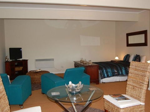 Ocean Beach House - Tweed Heads Accommodation 2