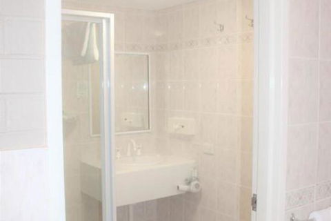 Canowindra Riverview Motel - Tweed Heads Accommodation 7