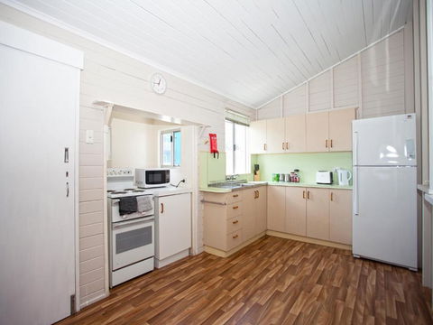 CBD Holiday Home - Tweed Heads Accommodation 4