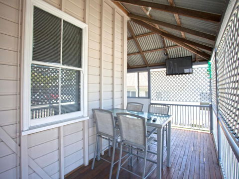 CBD Holiday Home - Tweed Heads Accommodation 3