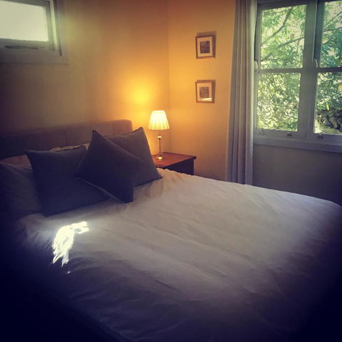 Highland Cottage - Tweed Heads Accommodation 1