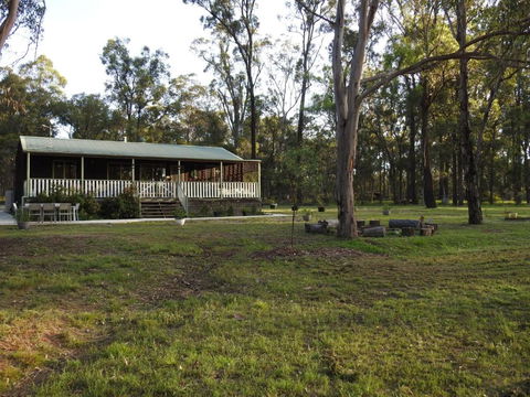 Kangaroo Cottage Cute Accom In Bushland Setting - Tweed Heads Accommodation 5