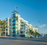 Waterfront By Gold Star Stays