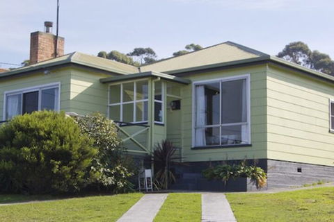 Lady Barron Holiday Home - Tweed Heads Accommodation 3
