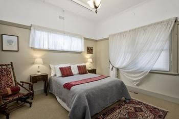 Angobys Of Kyneton - Tweed Heads Accommodation 0