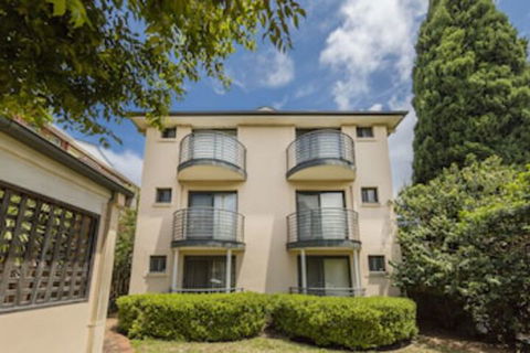 Waldorf Hornsby Residential Apartments - Tweed Heads Accommodation 0