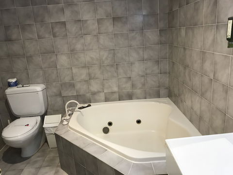 Tea Gardens Motel - Tweed Heads Accommodation 6