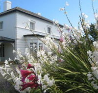 The Grove Cottages - Tweed Heads Accommodation