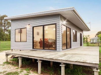 Crookayan VIC Tweed Heads Accommodation