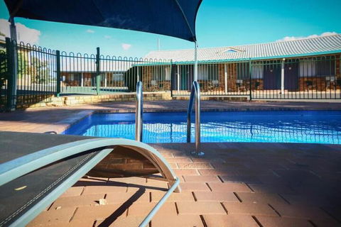 Almond Inn Motel - Tweed Heads Accommodation 5