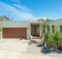 Currawong Close - Rejuvenate Stays - Tweed Heads Accommodation