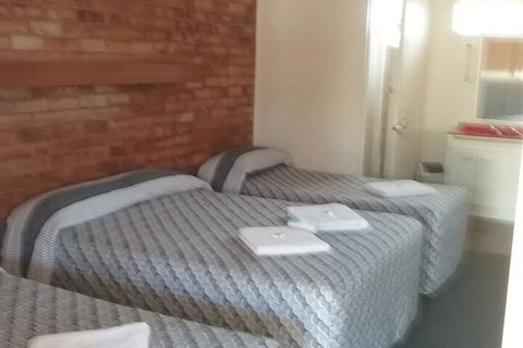 Avocado Motor Inn - Tweed Heads Accommodation 6