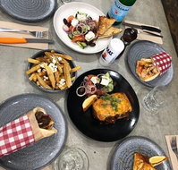 Bay Leaf Food Store - Tweed Heads Accommodation