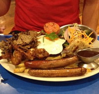 Lazy Moe's - Tweed Heads Accommodation