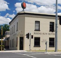Rising Sun Hotel - Tweed Heads Accommodation