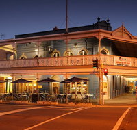 The Golden City Hotel - Tweed Heads Accommodation
