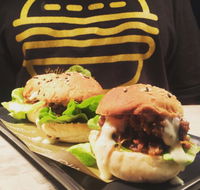 Lady Vandeburg - Tweed Heads Accommodation