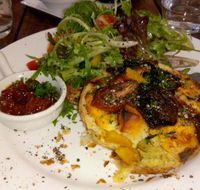 Seasons Restaurant at Cloudehill - Tweed Heads Accommodation