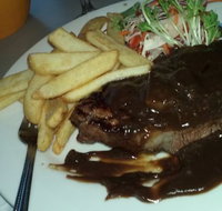 Thistle Bar  Bistro - Tweed Heads Accommodation