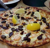 Lewy's Pizza House - Tweed Heads Accommodation