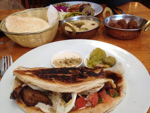 Za'atar - Tweed Heads Accommodation 0