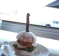 Liquid Gold Beach Cafe - Tweed Heads Accommodation