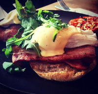 Caffe Cherry Beans - Tweed Heads Accommodation