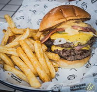 Grease Monkey - Tweed Heads Accommodation