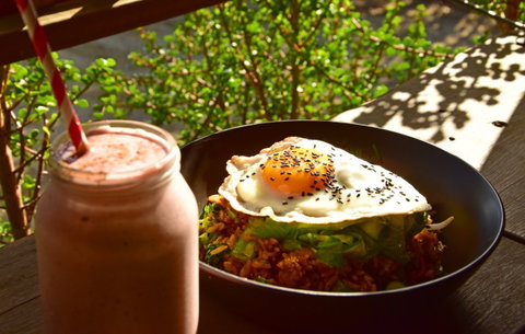 Blue Earth Cafe - Tweed Heads Accommodation 0