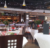 Maximus Cafe - Tweed Heads Accommodation