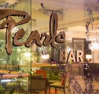 Pearl's Bar