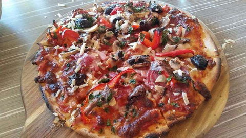 Nino's - Victor Harbor - Tweed Heads Accommodation 0