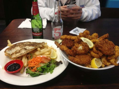 Caught 'n Cooked - Tweed Heads Accommodation 0