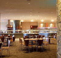 Sanctuary Lakes Hotel