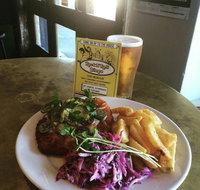 Captain Cook Hotel - Millers Point - Tweed Heads Accommodation
