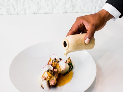 Bommie Restaurant - Tweed Heads Accommodation 2